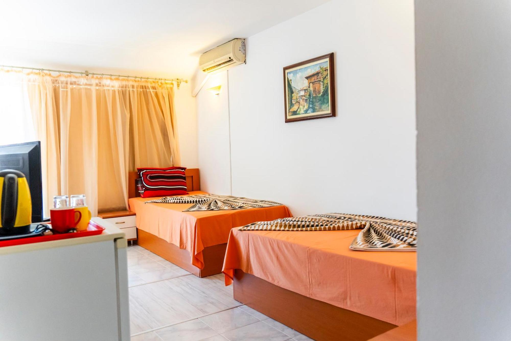Hotel Family House Katerini à Nessebar Extérieur photo
