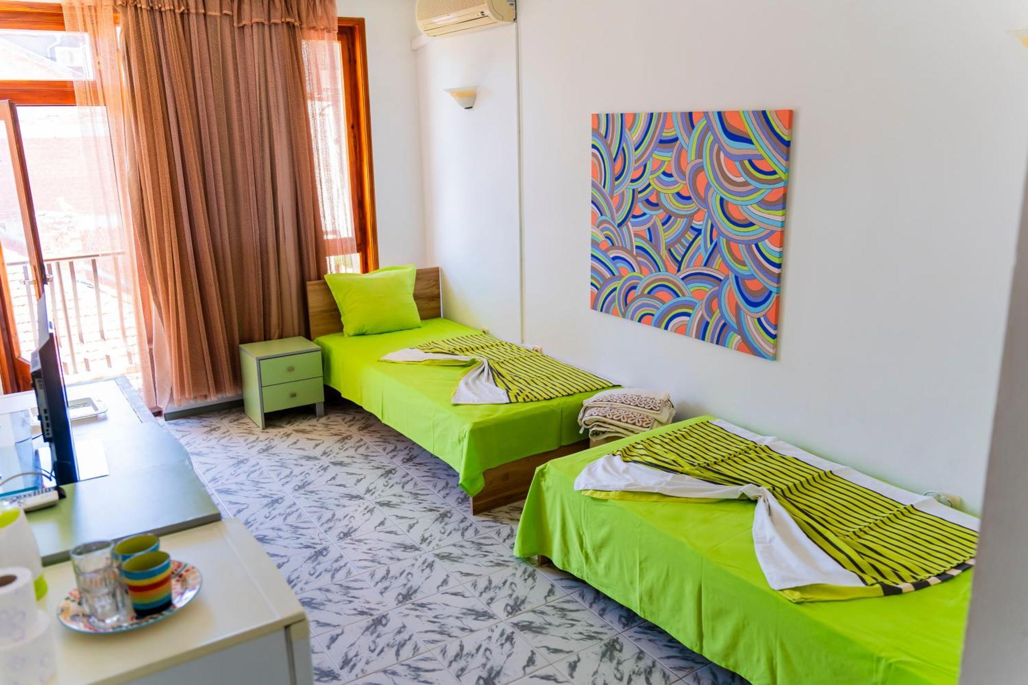 Hotel Family House Katerini à Nessebar Extérieur photo